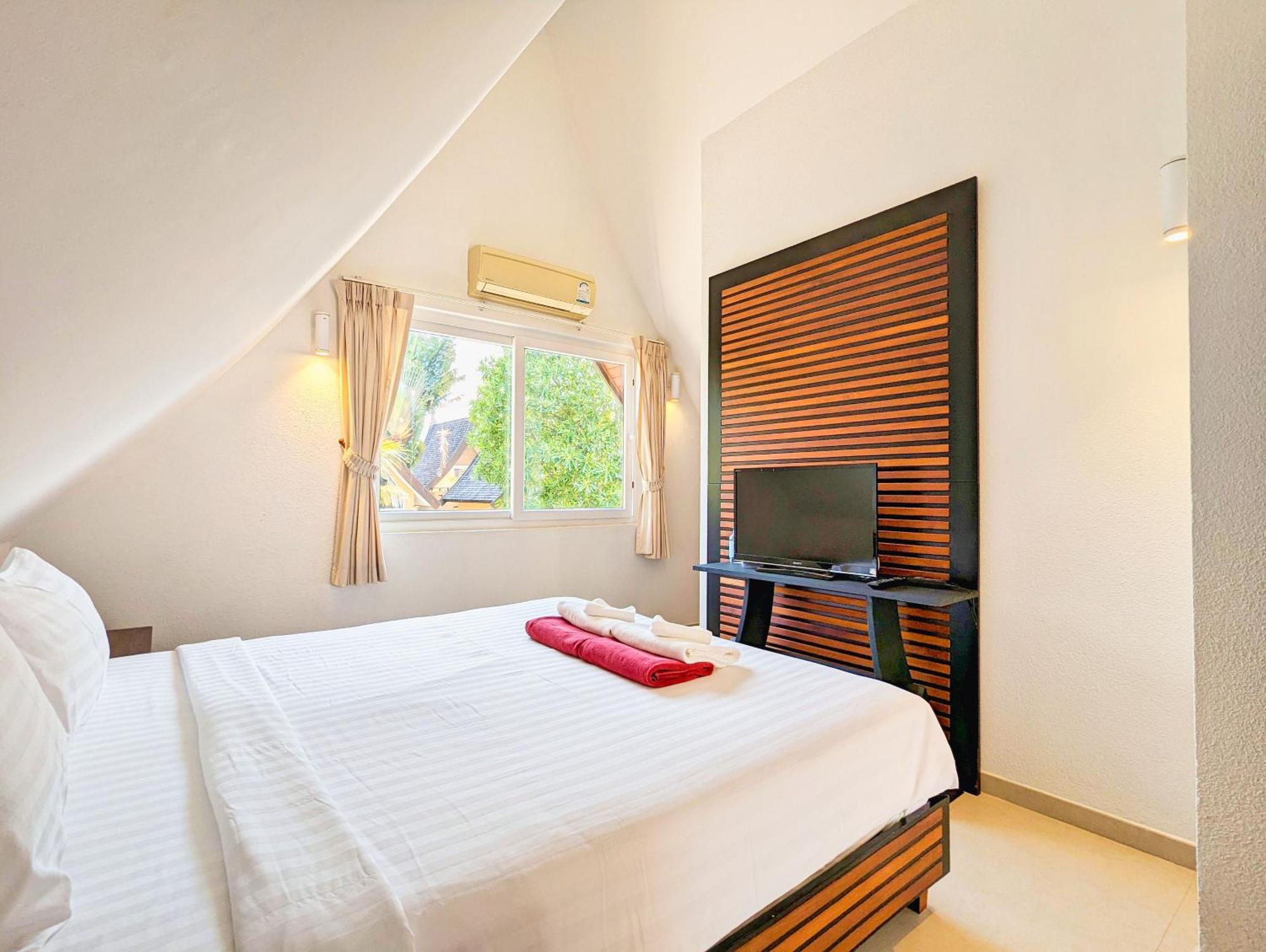 Half Moon Beach Villa - By Kohchangvillas Koh Chang Exterior foto